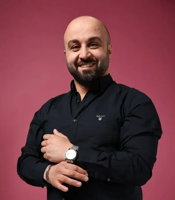 Dr. Emrah Çelik